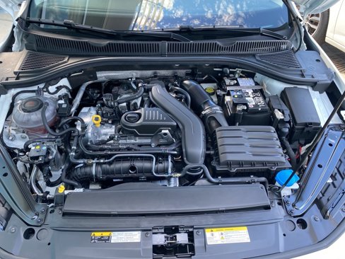 Certified 2025 Volkswagen Jetta S image 32