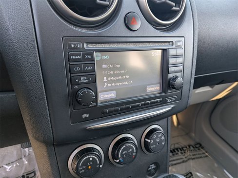 Used 2012 Nissan Rogue SL image 21