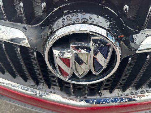Used 2019 Buick Encore Essence image 9