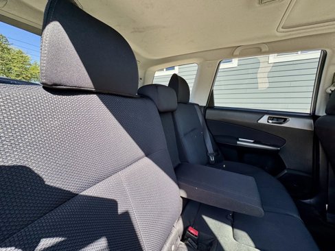 Used 2012 Subaru Forester 2.5X Premium w/ Popular Pkg 3 image 19