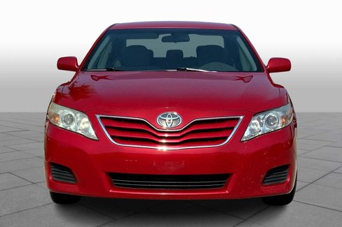 Used 2011 Toyota Camry LE image 3