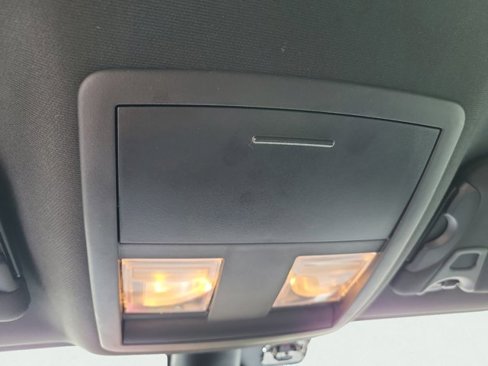 Used 2023 Dodge Challenger SXT image 29