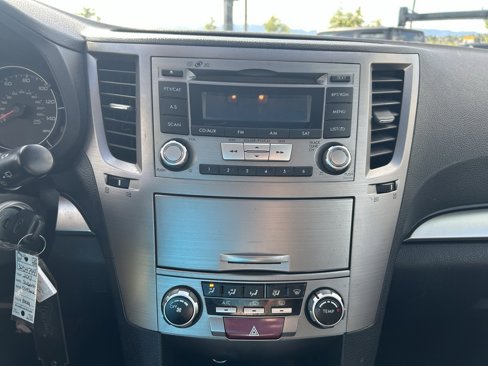 Used 2013 Subaru Outback 2.5i Premium image 17