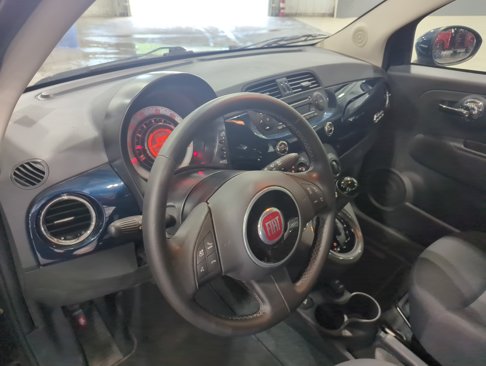 Used 2015 FIAT 500 Pop image 9