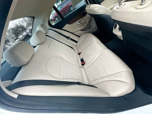 Used 2021 Mercedes-Benz C 300 4MATIC Sedan image 30
