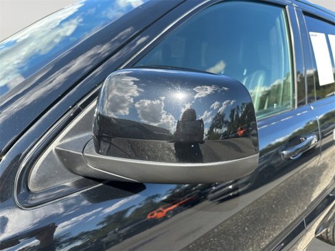 Used 2020 Jeep Grand Cherokee Altitude image 11