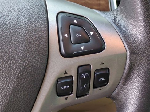 Used 2019 Ford Taurus Limited image 14