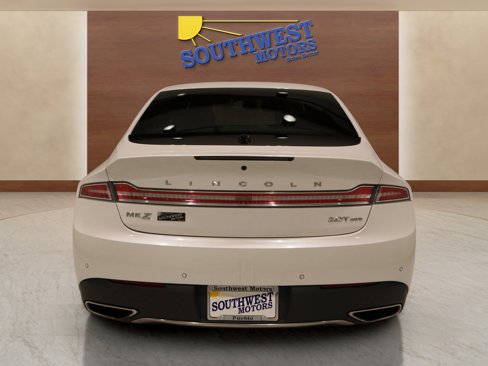 Used 2018 Lincoln MKZ Select w/ Select Plus Package image 3
