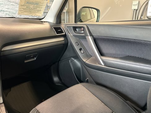 Used 2018 Subaru Forester 2.5i Premium image 22