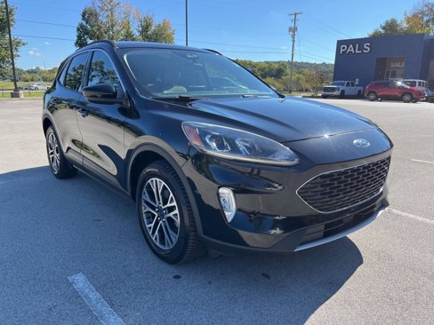 Used 2020 Ford Escape SEL image 2