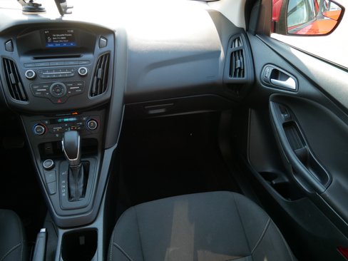 Used 2017 Ford Focus SE image 11