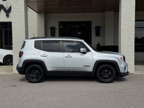 Used 2020 Jeep Renegade Altitude image 14
