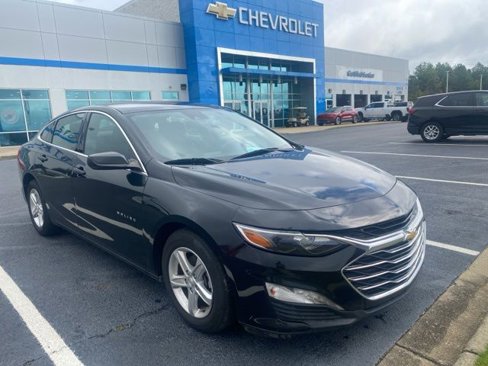 Used 2023 Chevrolet Malibu LT image 2