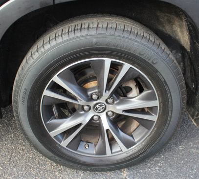 Used 2019 Toyota Highlander LE image 51