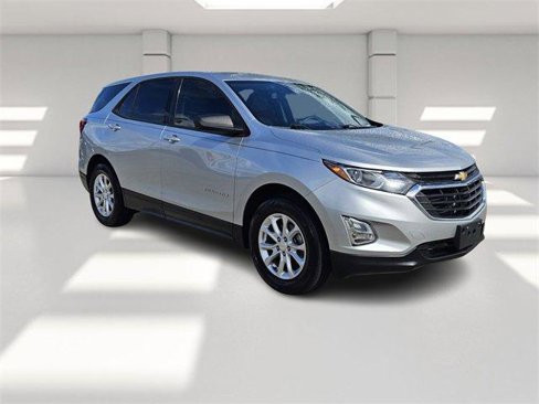 Used 2018 Chevrolet Equinox LS image 7