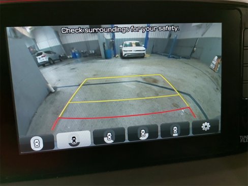 Certified 2020 Hyundai Santa Fe Limited image 23