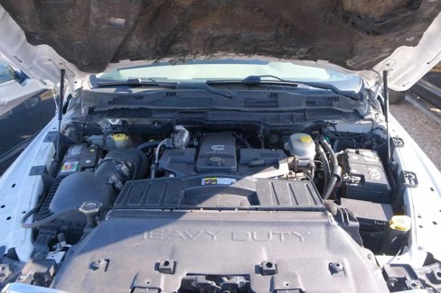 Used 2012 RAM 2500 ST w/ Chrome Appearance Group image 38