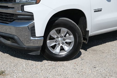 Used 2020 Chevrolet Silverado 1500 LT w/ Texas Edition image 31