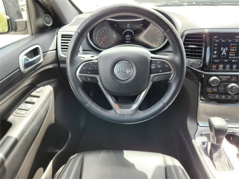 Certified 2021 Jeep Grand Cherokee Laredo X image 13