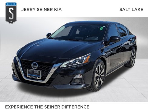 Used 2019 Nissan Altima 2.5 SV image 1