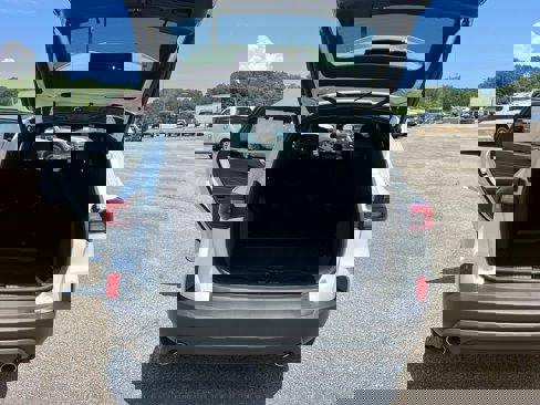 New 2025 Ford Escape ST-Line Select image 24