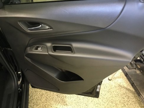 Used 2020 Chevrolet Equinox LT w/ Driver Convenience Package image 50