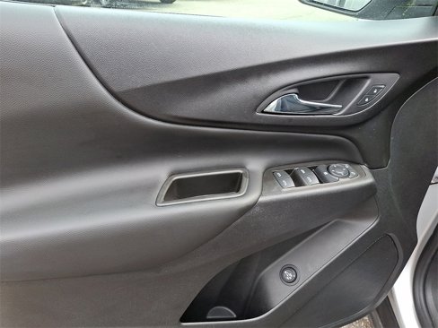 Certified 2020 Chevrolet Equinox LT image 10