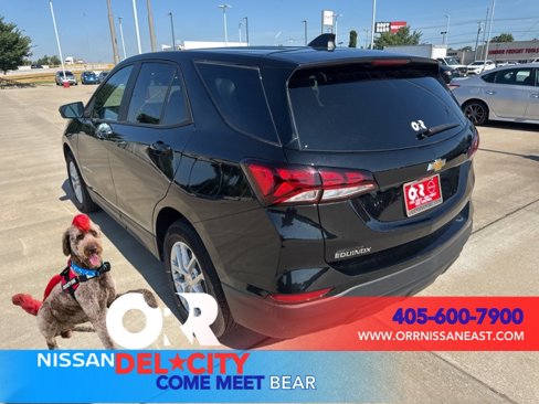 Used 2024 Chevrolet Equinox LS w/ LS Convenience Package image 3
