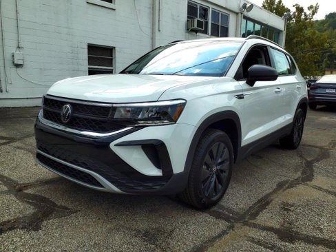 New 2024 Volkswagen Taos S image 1