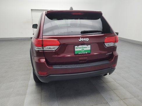 Used 2017 Jeep Grand Cherokee Laredo image 6