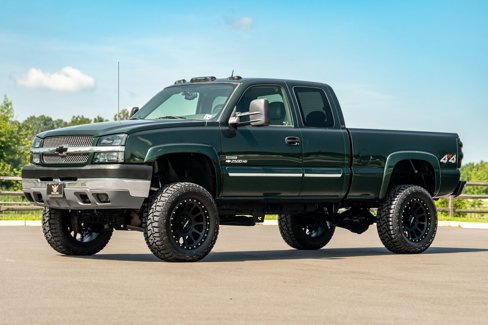 Used 2004 Chevrolet Silverado 2500 LT w/ Snow Plow Prep Package image 14