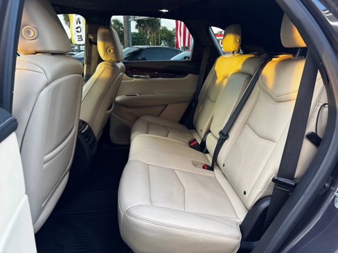 Used 2018 Cadillac XT5 Premium Luxury image 23