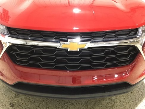 New 2026 Chevrolet Trax LS w/ LS Convenience Package image 24