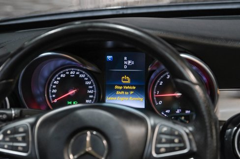 Used 2015 Mercedes-Benz C 300 Sedan image 18