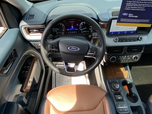 Certified 2022 Ford Maverick Lariat w/ Lariat Luxury Package image 12