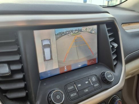 Used 2017 GMC Acadia Denali w/ Technology Package image 15