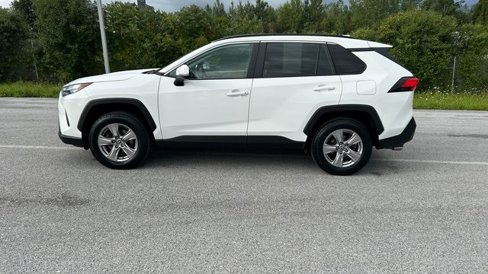 Used 2023 Toyota RAV4 XLE image 7
