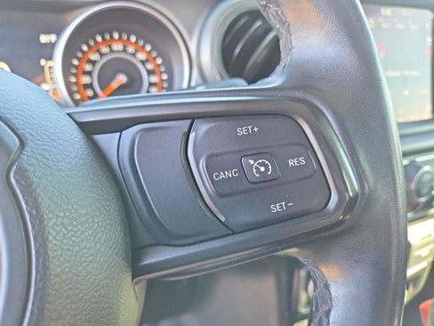 Used 2021 Jeep Gladiator Sport image 25