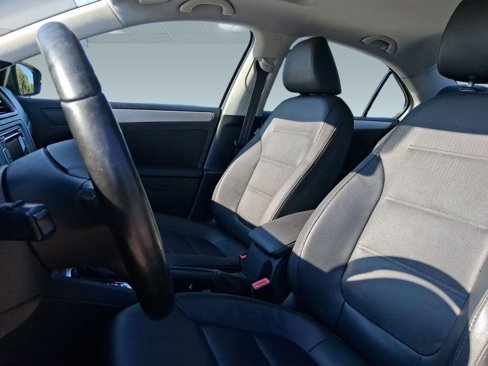Used 2012 Volkswagen Jetta SEL image 5