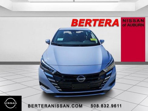 New 2025 Nissan Versa SV w/ Trunk Package image 3