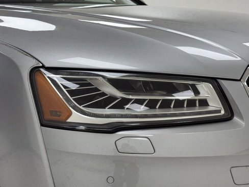Used 2015 Audi A8 L 4.0T w/ Premium Package image 40