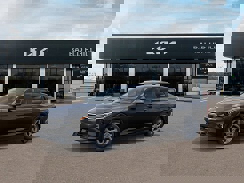 New 2025 Kia K4 LXS image 3