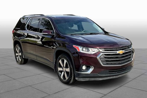 Used 2019 Chevrolet Traverse LT w/ LT Premium Package image 2