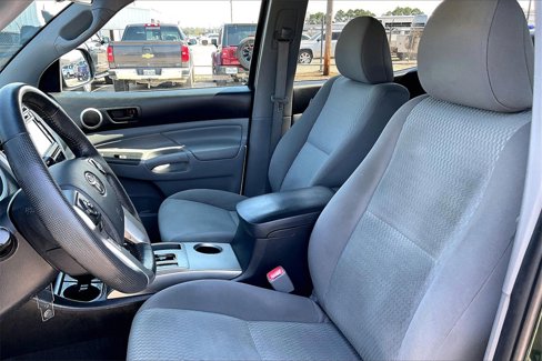 Used 2014 Toyota Tacoma PreRunner image 17