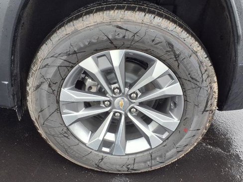 New 2026 Chevrolet Equinox LT w/ LPO, Floor Liner Package image 17