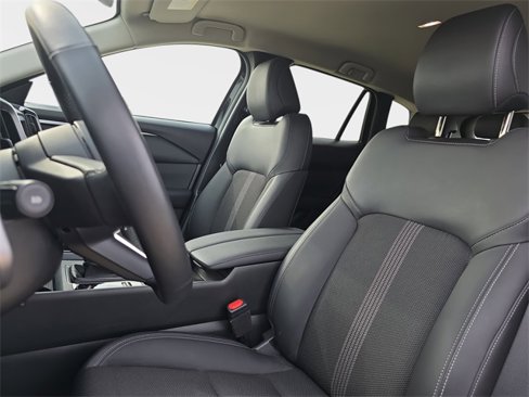 Used 2025 MAZDA CX-50 AWD 2.5 S w/ Preferred Package image 18