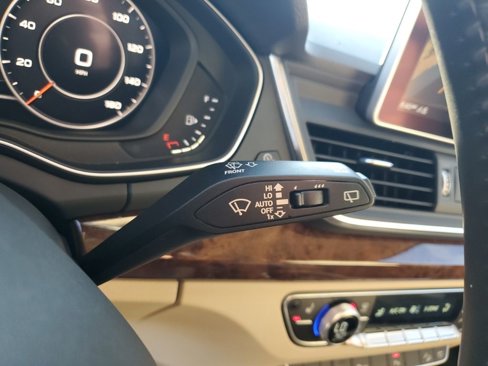 Used 2018 Audi Q5 2.0T Premium Plus w/ Premium Plus Package image 36