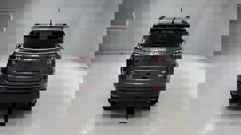 Used 2022 Jeep Compass Latitude w/ Sun and Sound Group image 6