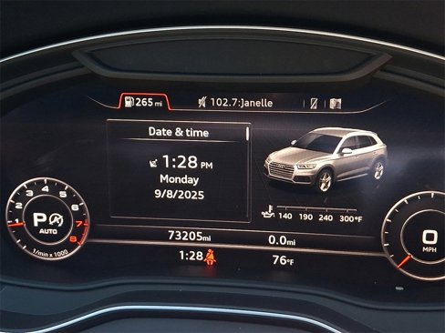 Used 2018 Audi Q5 2.0T Premium Plus w/ Premium Plus Package image 2