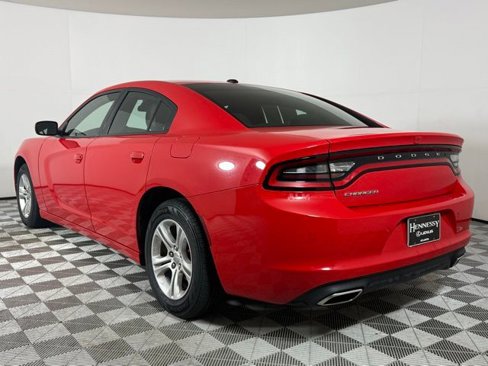 Used 2022 Dodge Charger SXT image 4